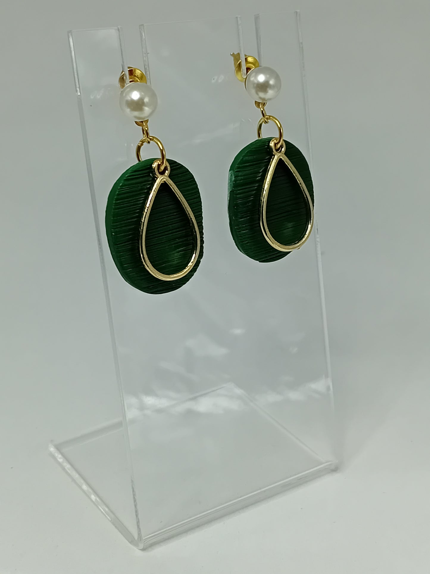 Emerald, simple with pearl stud and gold teardrop