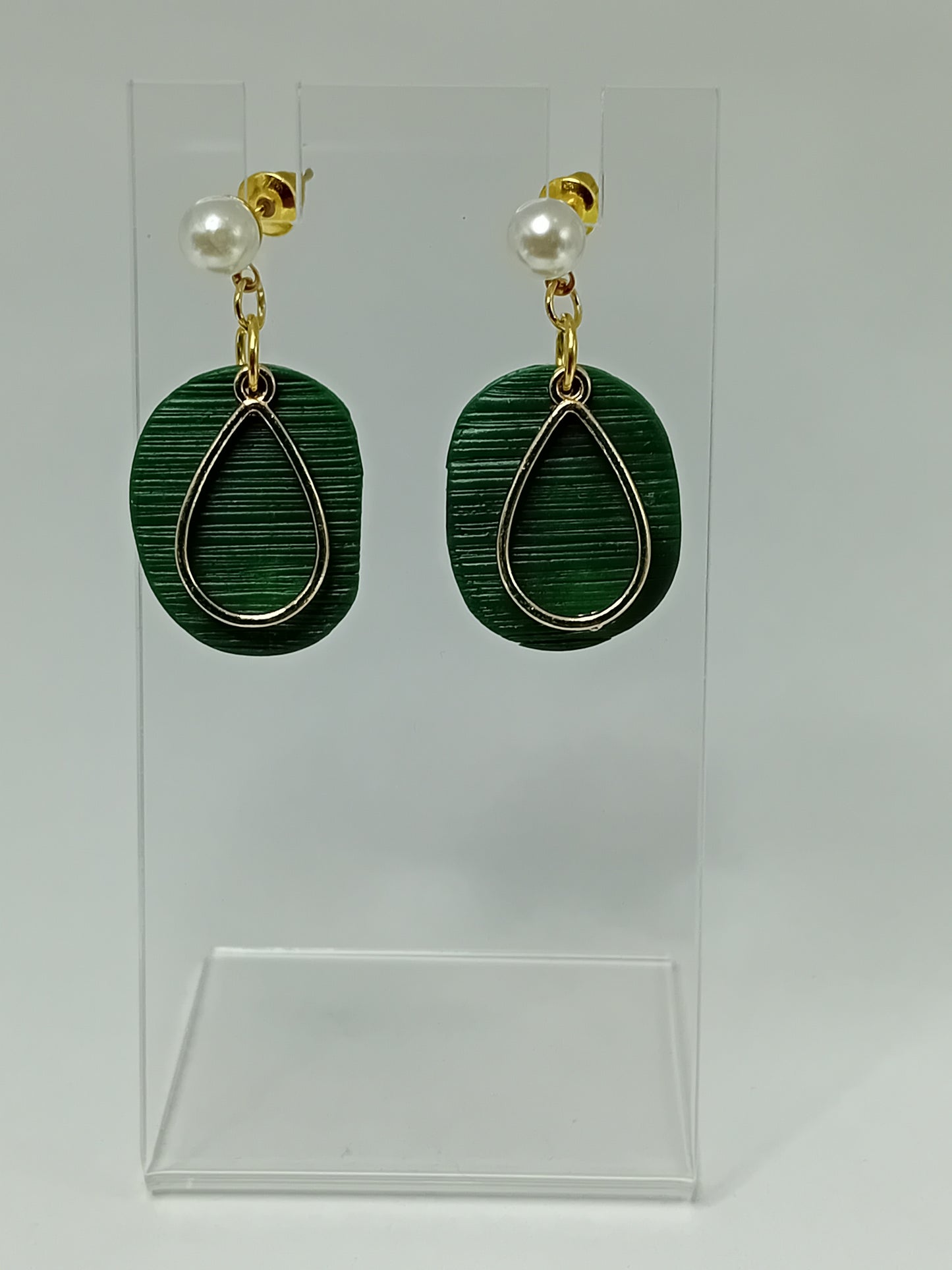 Emerald, simple with pearl stud and gold teardrop