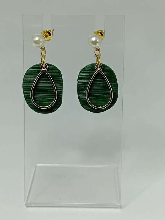 Emerald, simple with pearl stud and gold teardrop